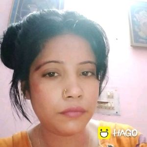 Meet your Posher, Mona